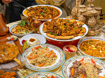 Xinjiang Uyghur Cuisine.jpg Xinjiang Uyghur Cuisine.jpg