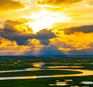 Duku Highway.jpg Duku Highway.jpg