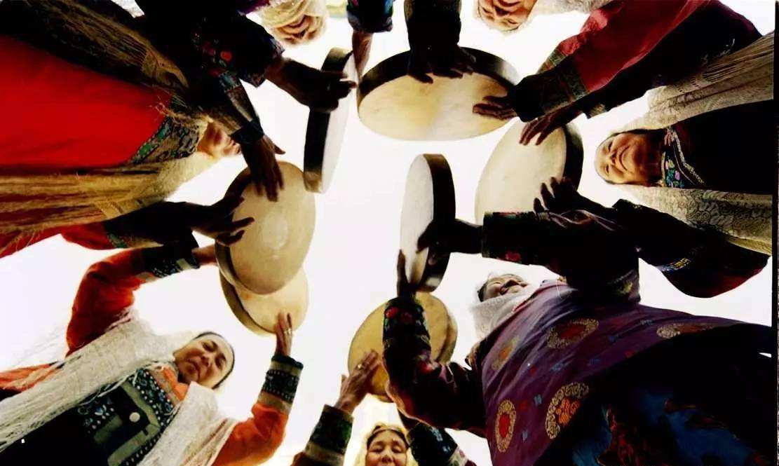 xinjiang-local-custom-11.jpg xinjiang-local-custom-11.jpg
