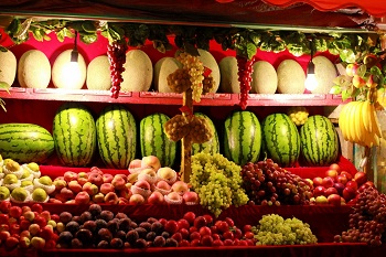 Xinjiang Fruits.jpg Xinjiang Fruits.jpg