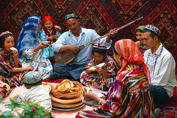 Uzbek-people.jpg Uzbek-people.jpg