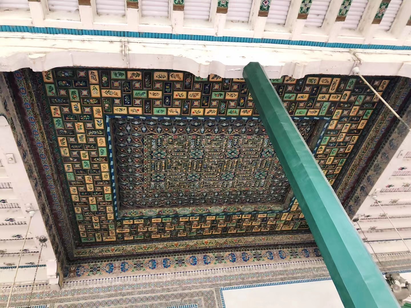 idgar-mosuqe-1.jpg idgar-mosuqe-1.jpg